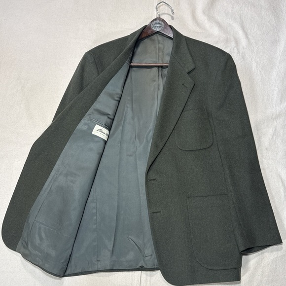 Eddie Bauer Other - Eddie Bauer Men's Dark Green Wool Blazer